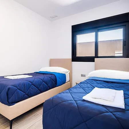 アパート Sunset Cliffs Deluxe 1054 Poniente *